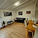 Tiny House 营地 梅灵